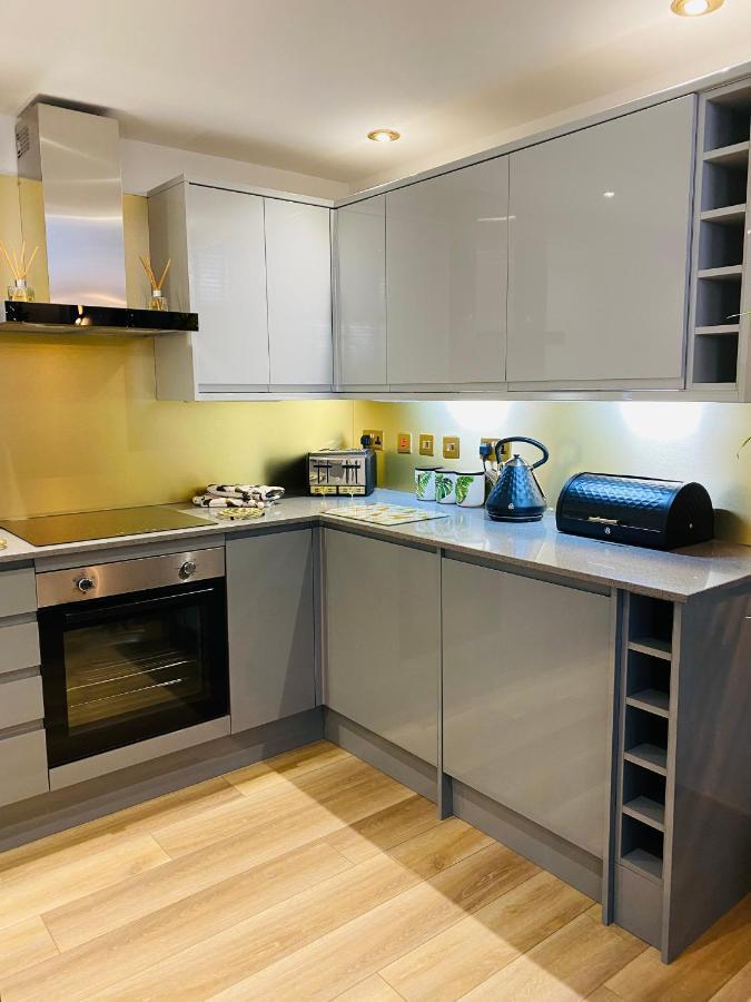 Luxury 1 Bedroom Duplex With Free Parking Plymouth Ngoại thất bức ảnh