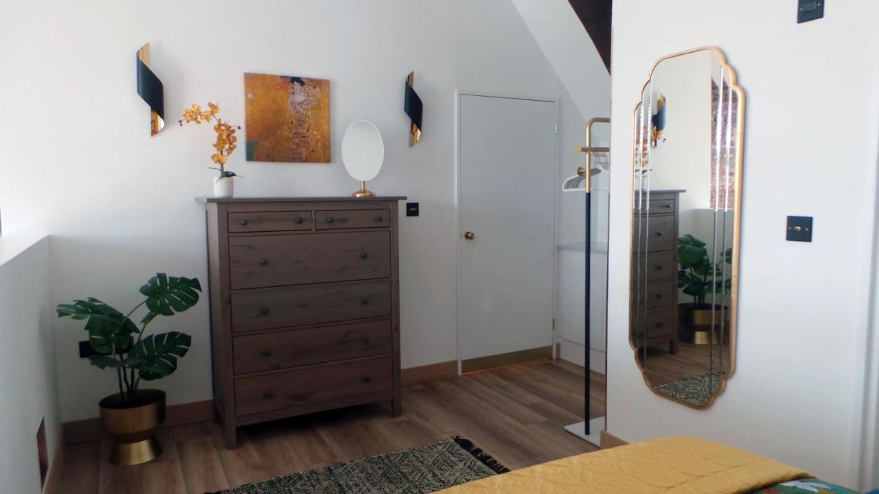 Luxury 1 Bedroom Duplex With Free Parking Plymouth Ngoại thất bức ảnh